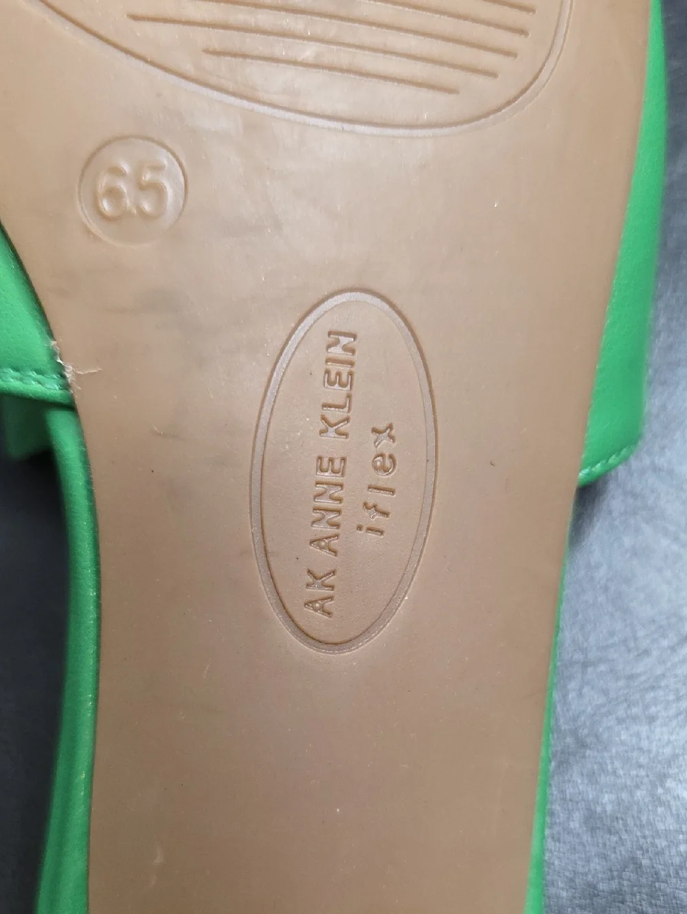 Anne Klein Bright Green Floral Appliqué Slide Mules 6.5 Beachy - Picture 4 of 5